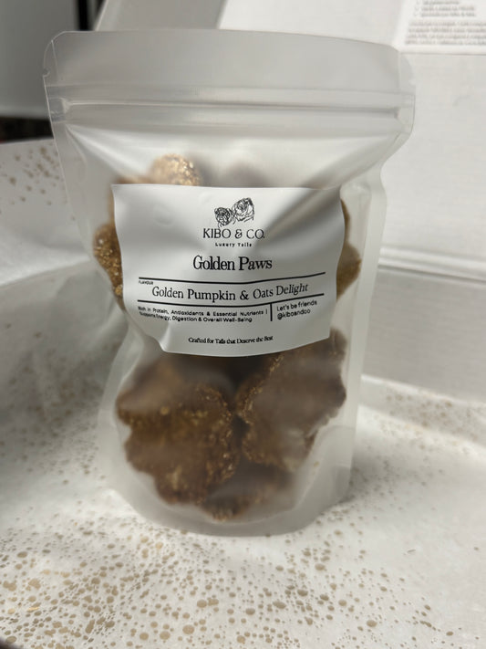 Golden Paws / Pumpkin